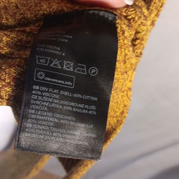 H&M Mustard Knit Sweater - Picture 6 of 9